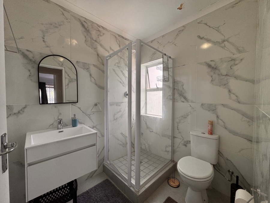 2 Bedroom Property for Sale in Melkbosstrand Central Western Cape